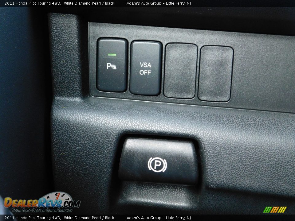 2011 Honda Pilot Touring 4WD White Diamond Pearl / Black Photo #13