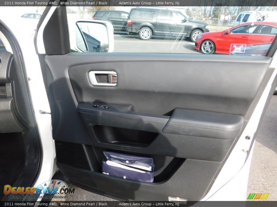 2011 Honda Pilot Touring 4WD White Diamond Pearl / Black Photo #18