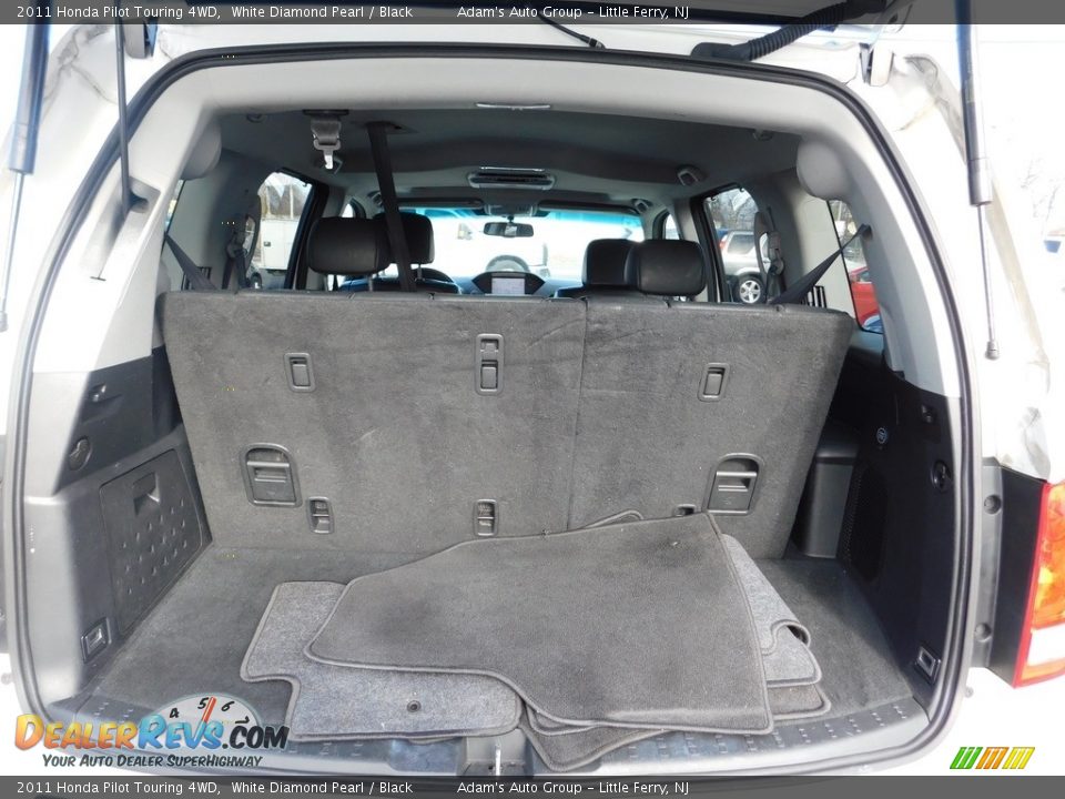 2011 Honda Pilot Touring 4WD White Diamond Pearl / Black Photo #27