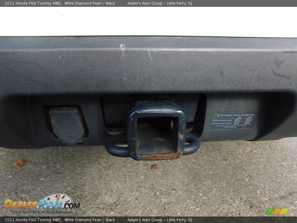 2011 Honda Pilot Touring 4WD White Diamond Pearl / Black Photo #30