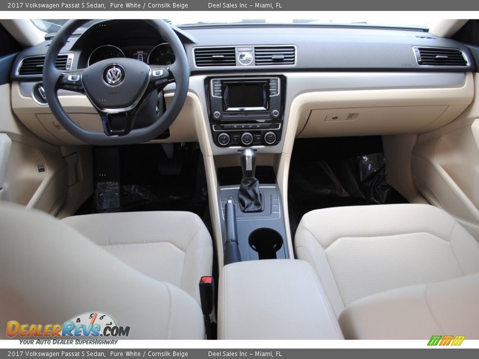 Dashboard of 2017 Volkswagen Passat S Sedan Photo #12