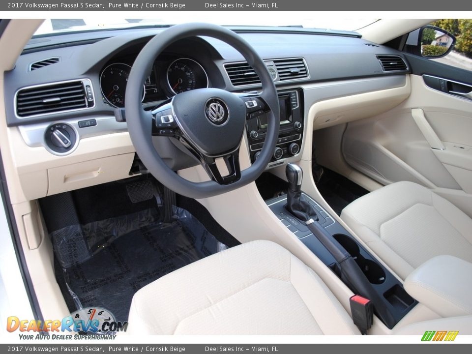 Cornsilk Beige Interior - 2017 Volkswagen Passat S Sedan Photo #16