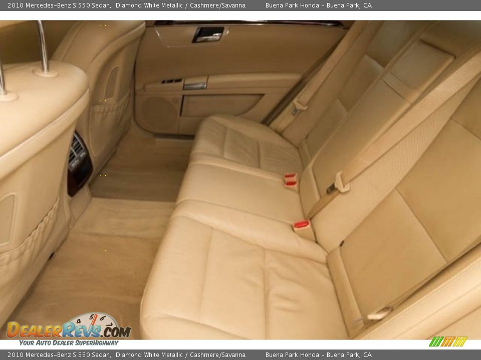 2010 Mercedes-Benz S 550 Sedan Diamond White Metallic / Cashmere/Savanna Photo #4