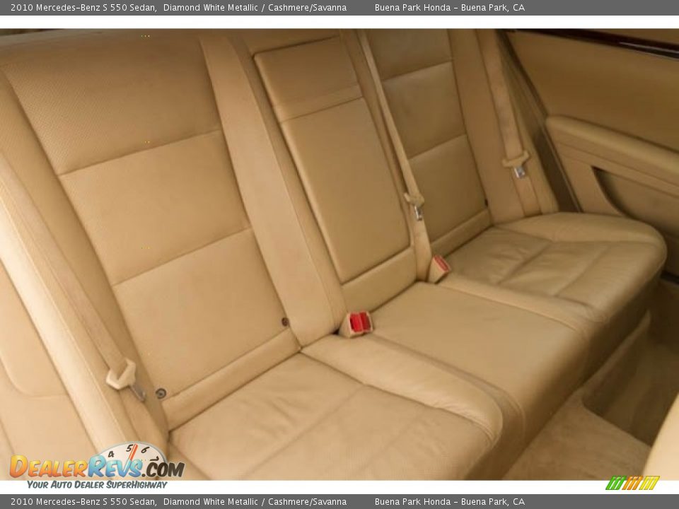 2010 Mercedes-Benz S 550 Sedan Diamond White Metallic / Cashmere/Savanna Photo #16
