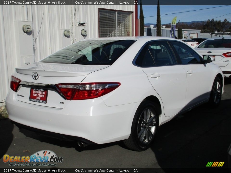 2017 Toyota Camry SE Super White / Black Photo #6