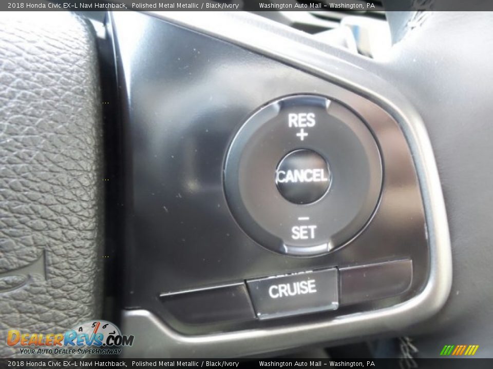 2018 Honda Civic EX-L Navi Hatchback Polished Metal Metallic / Black/Ivory Photo #19