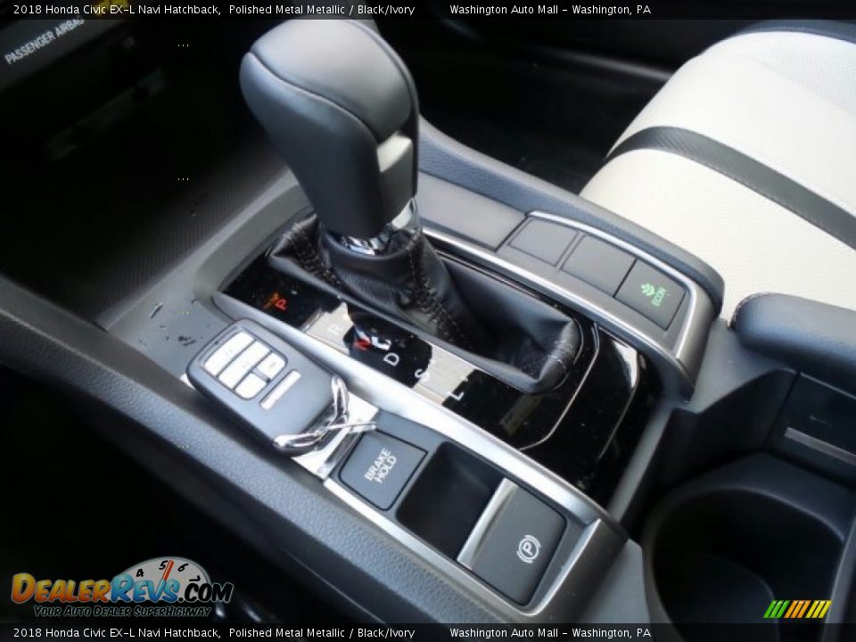 2018 Honda Civic EX-L Navi Hatchback Polished Metal Metallic / Black/Ivory Photo #25