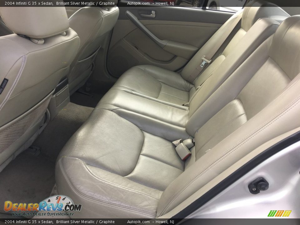 2004 Infiniti G 35 x Sedan Brilliant Silver Metallic / Graphite Photo #16