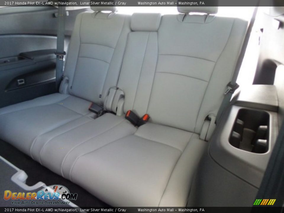 2017 Honda Pilot EX-L AWD w/Navigation Lunar Silver Metallic / Gray Photo #12