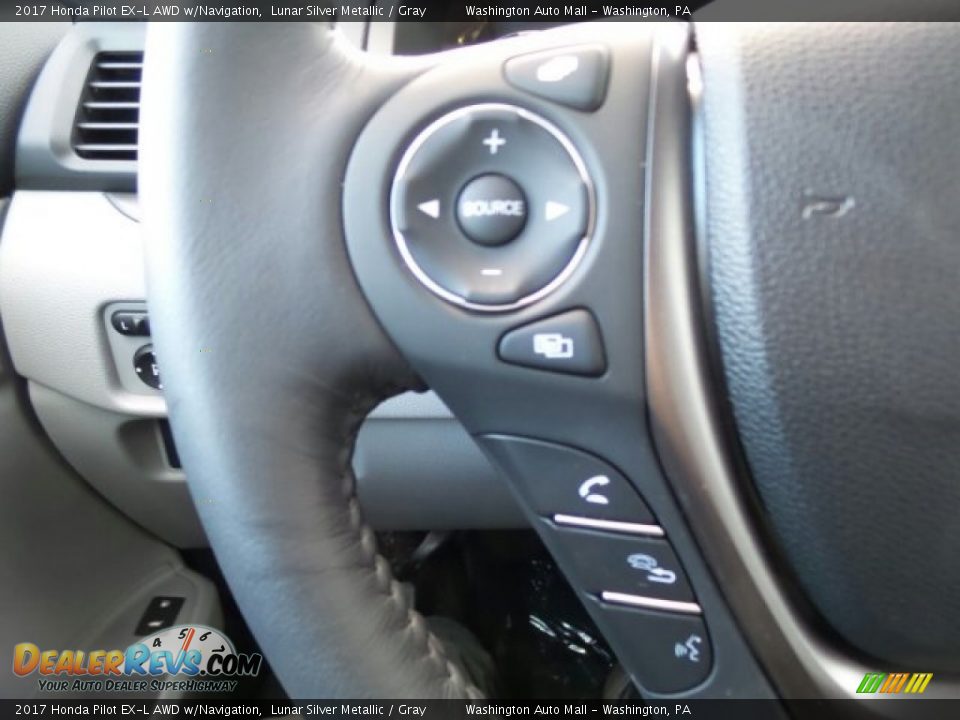 2017 Honda Pilot EX-L AWD w/Navigation Lunar Silver Metallic / Gray Photo #18