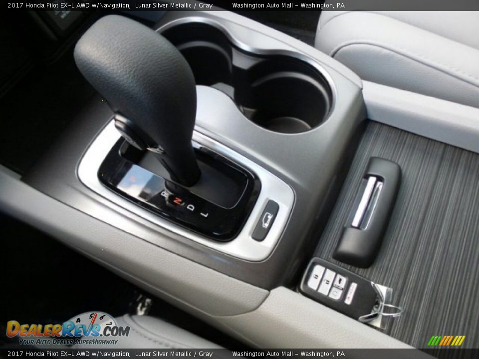 2017 Honda Pilot EX-L AWD w/Navigation Lunar Silver Metallic / Gray Photo #27