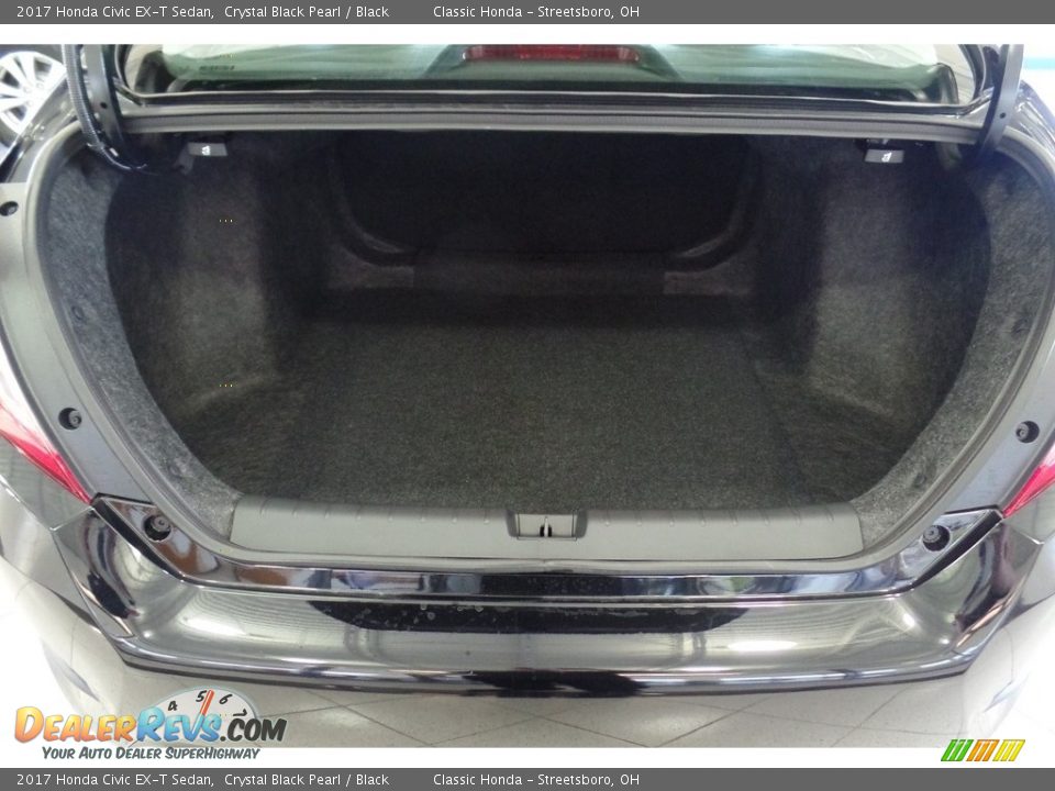 2017 Honda Civic EX-T Sedan Crystal Black Pearl / Black Photo #14