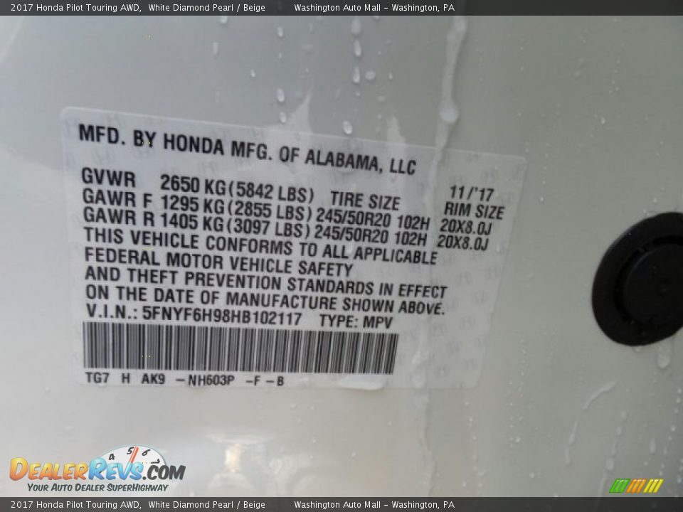 2017 Honda Pilot Touring AWD White Diamond Pearl / Beige Photo #8