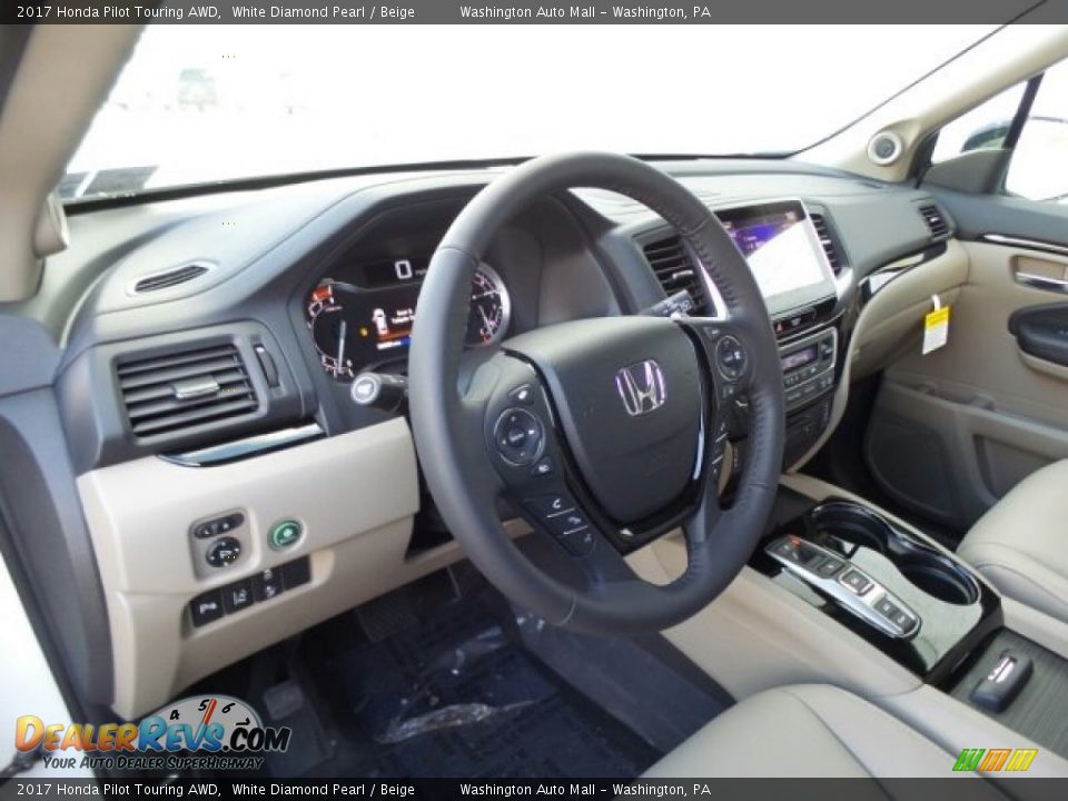 2017 Honda Pilot Touring AWD White Diamond Pearl / Beige Photo #9