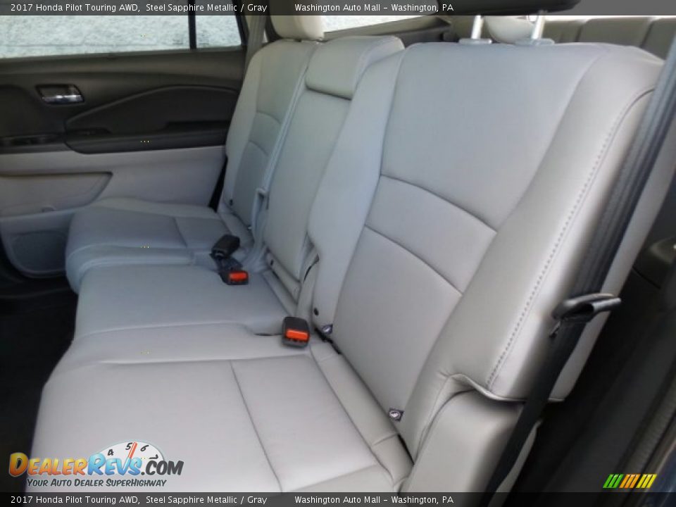 2017 Honda Pilot Touring AWD Steel Sapphire Metallic / Gray Photo #11