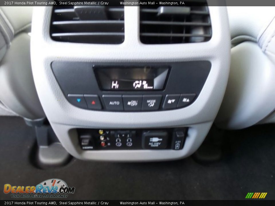2017 Honda Pilot Touring AWD Steel Sapphire Metallic / Gray Photo #12