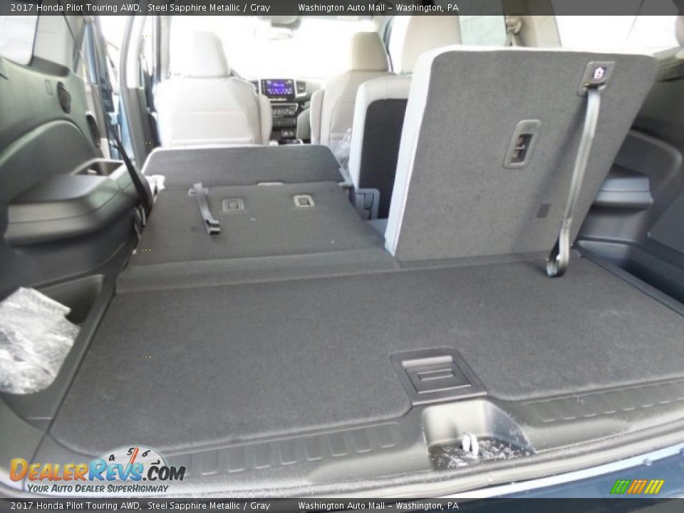2017 Honda Pilot Touring AWD Steel Sapphire Metallic / Gray Photo #15
