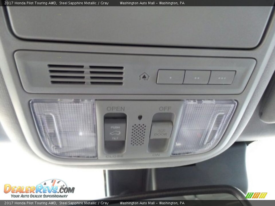2017 Honda Pilot Touring AWD Steel Sapphire Metallic / Gray Photo #32