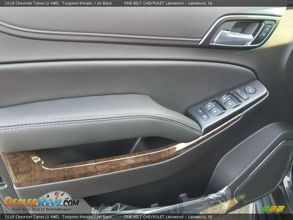 2018 Chevrolet Tahoe LS 4WD Tungsten Metallic / Jet Black Photo #8