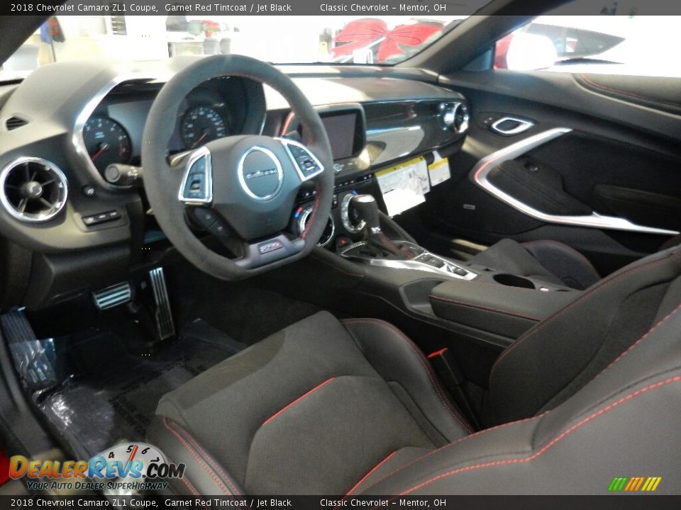Front Seat of 2018 Chevrolet Camaro ZL1 Coupe Photo #6