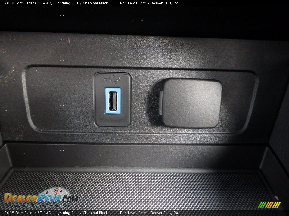 2018 Ford Escape SE 4WD Lightning Blue / Charcoal Black Photo #20