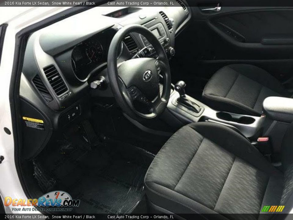 2016 Kia Forte LX Sedan Snow White Pearl / Black Photo #6