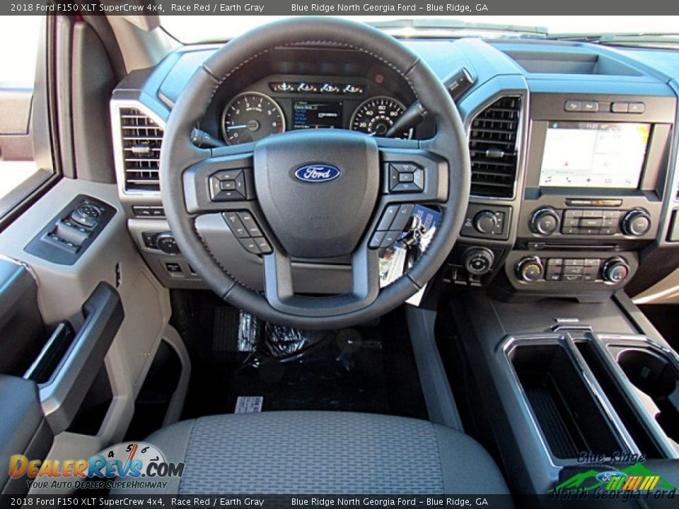 2018 Ford F150 XLT SuperCrew 4x4 Race Red / Earth Gray Photo #15