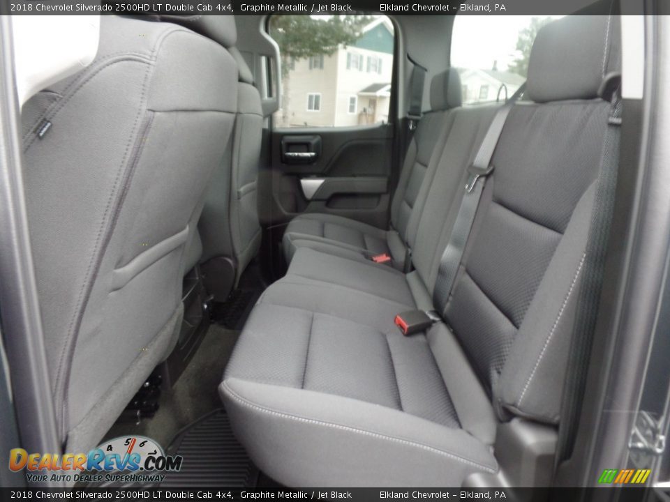 2018 Chevrolet Silverado 2500HD LT Double Cab 4x4 Graphite Metallic / Jet Black Photo #16