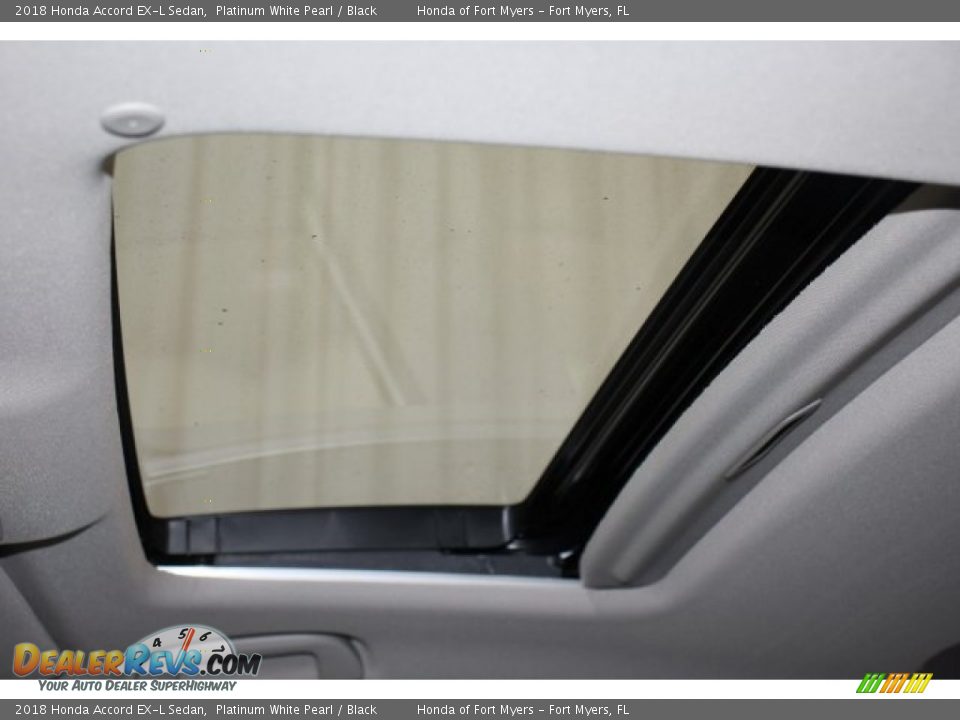 2018 Honda Accord EX-L Sedan Platinum White Pearl / Black Photo #24