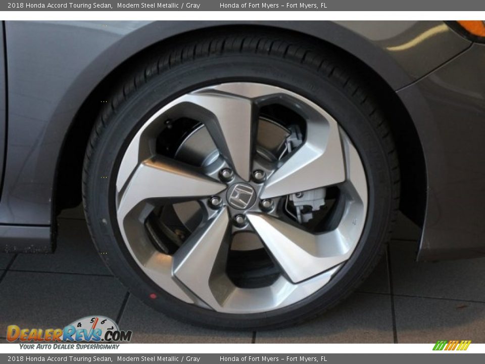 2018 Honda Accord Touring Sedan Modern Steel Metallic / Gray Photo #8