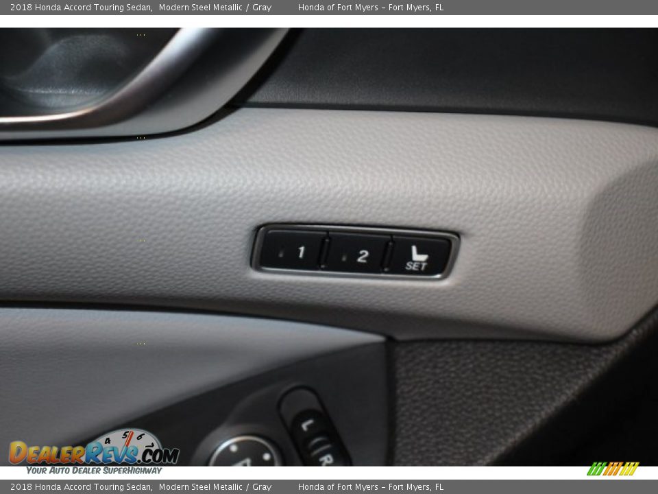 2018 Honda Accord Touring Sedan Modern Steel Metallic / Gray Photo #10