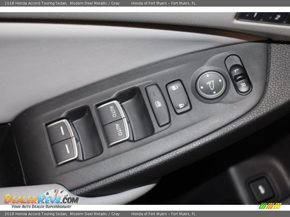 2018 Honda Accord Touring Sedan Modern Steel Metallic / Gray Photo #11