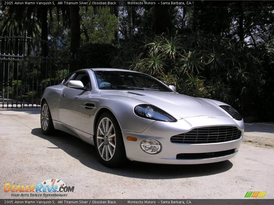 2005 Aston Martin Vanquish S AM Titanium Silver / Obsidian Black Photo #3