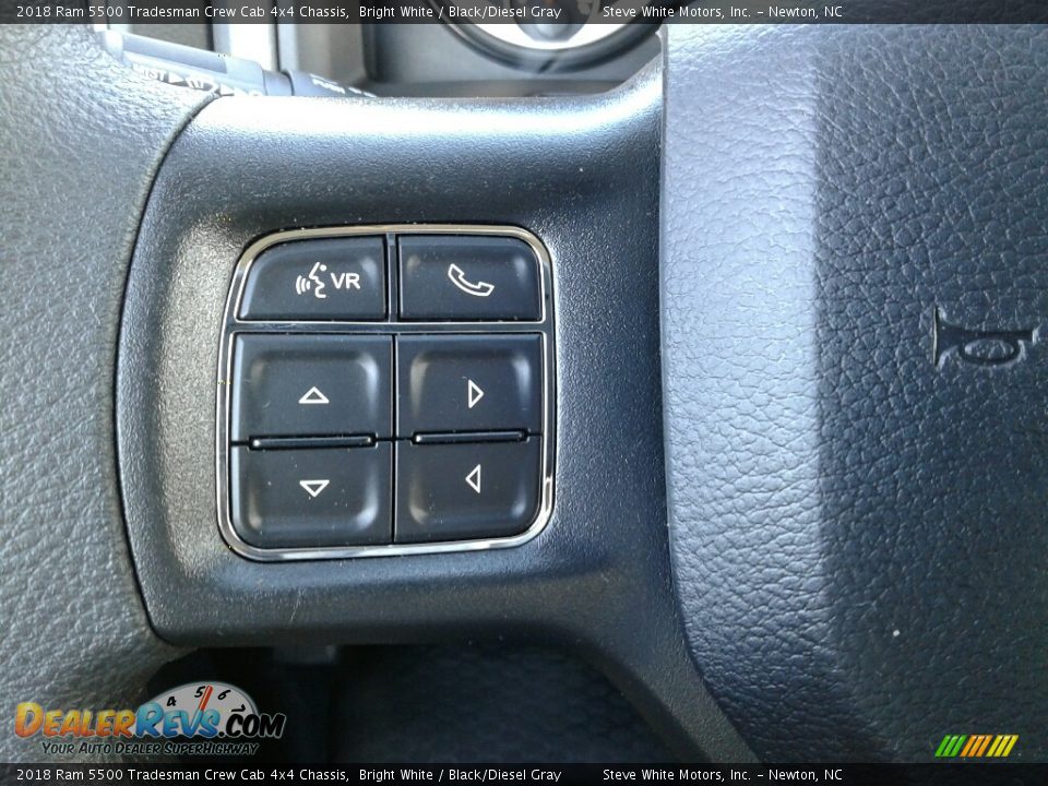 2018 Ram 5500 Tradesman Crew Cab 4x4 Chassis Bright White / Black/Diesel Gray Photo #20