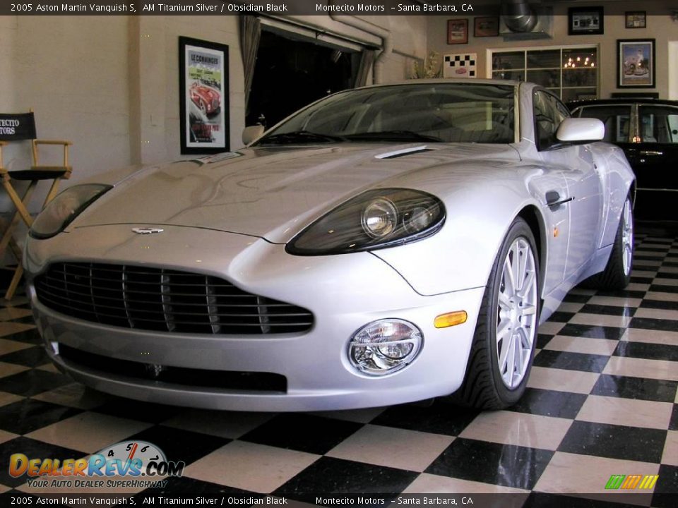 2005 Aston Martin Vanquish S AM Titanium Silver / Obsidian Black Photo #24