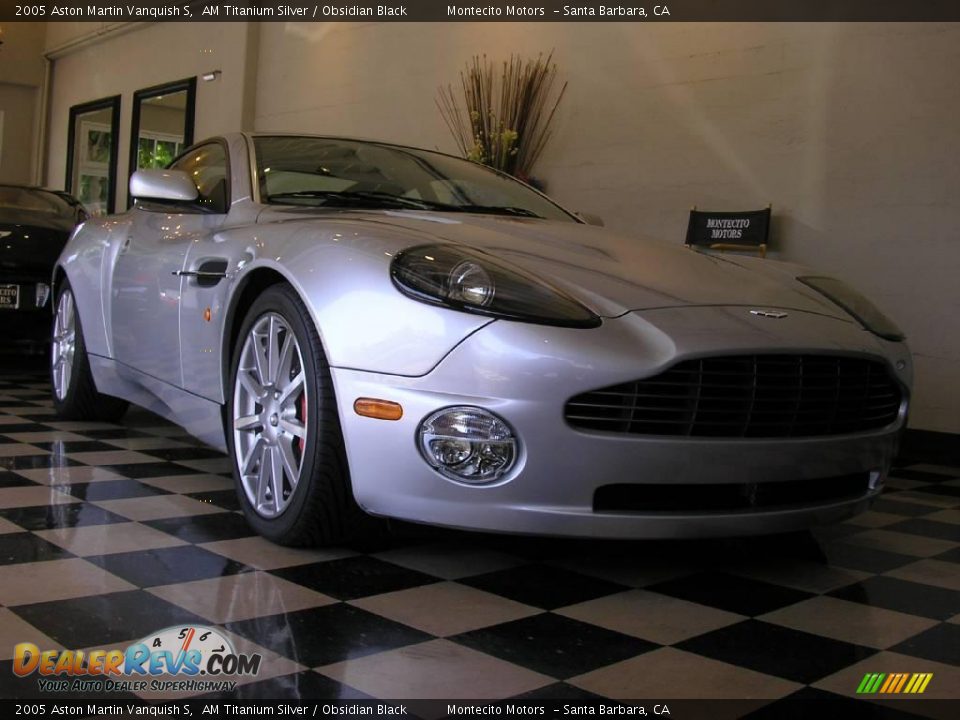 2005 Aston Martin Vanquish S AM Titanium Silver / Obsidian Black Photo #34