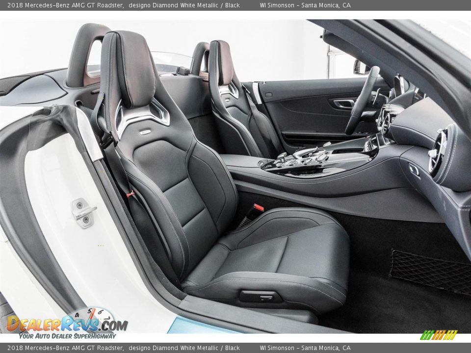 Front Seat of 2018 Mercedes-Benz AMG GT Roadster Photo #6