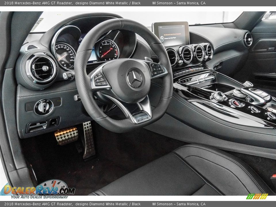 Dashboard of 2018 Mercedes-Benz AMG GT Roadster Photo #29