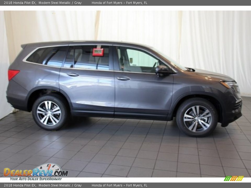 2018 Honda Pilot EX Modern Steel Metallic / Gray Photo #3