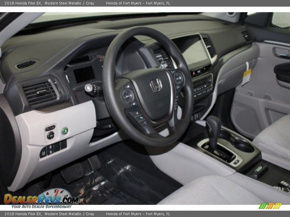 2018 Honda Pilot EX Modern Steel Metallic / Gray Photo #12
