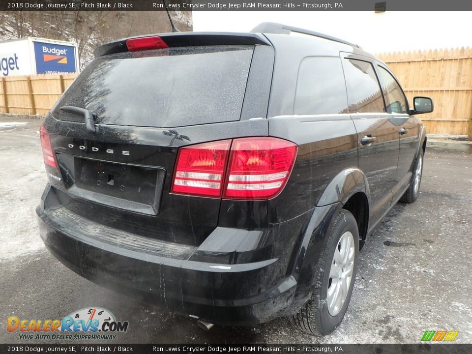 2018 Dodge Journey SE Pitch Black / Black Photo #5