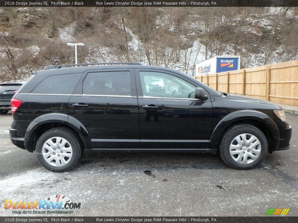 2018 Dodge Journey SE Pitch Black / Black Photo #6