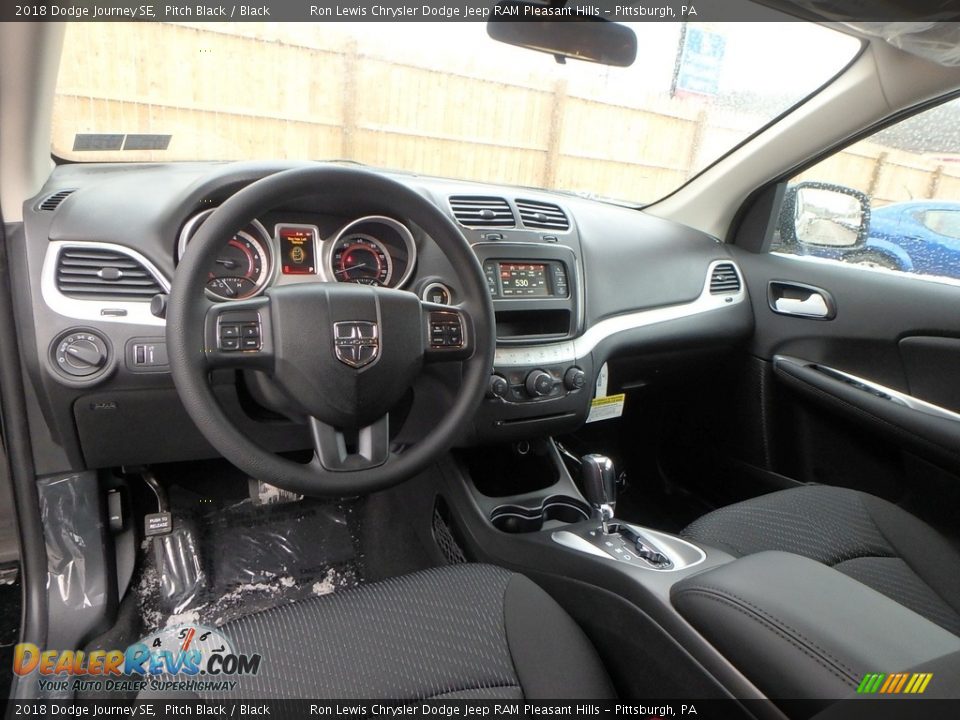 2018 Dodge Journey SE Pitch Black / Black Photo #12