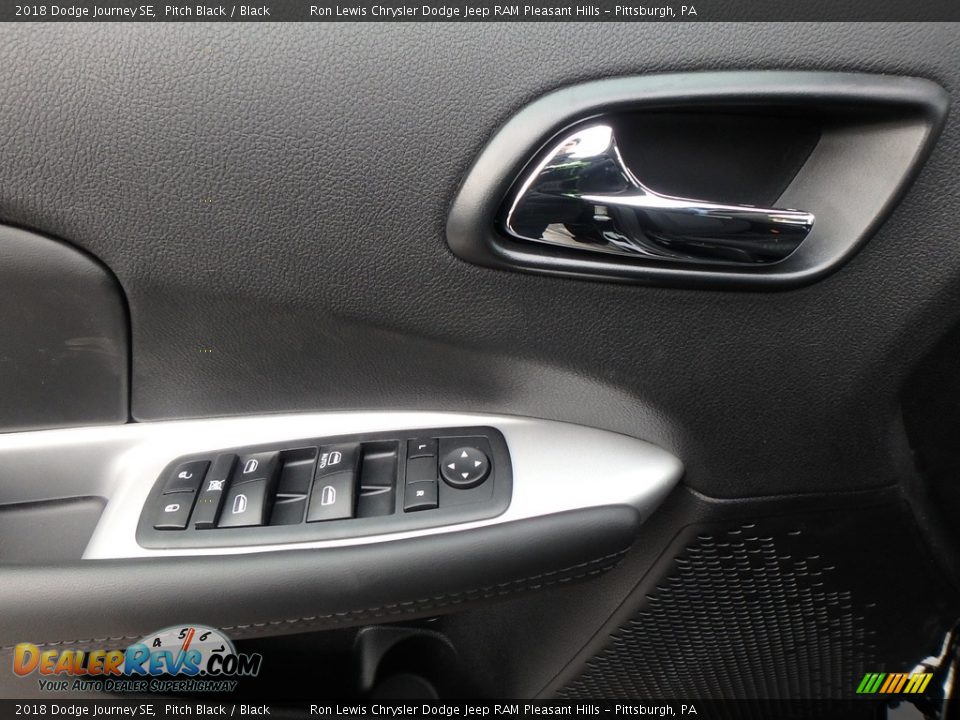 2018 Dodge Journey SE Pitch Black / Black Photo #13