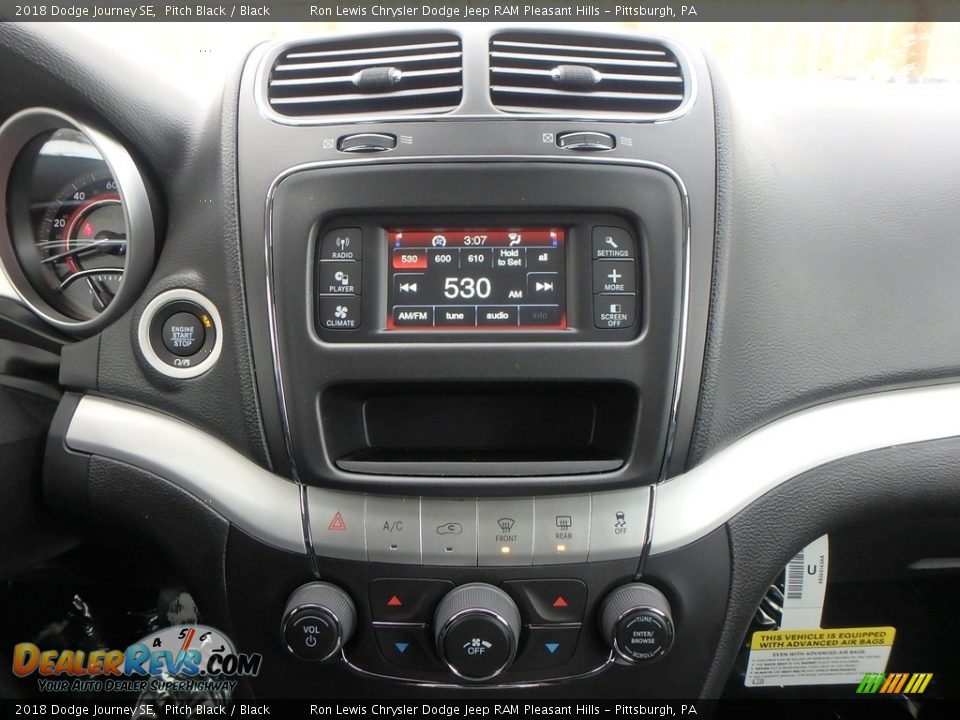 2018 Dodge Journey SE Pitch Black / Black Photo #15