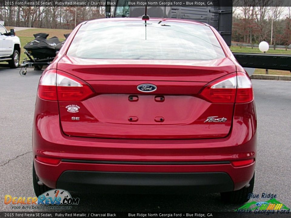 2015 Ford Fiesta SE Sedan Ruby Red Metallic / Charcoal Black Photo #4
