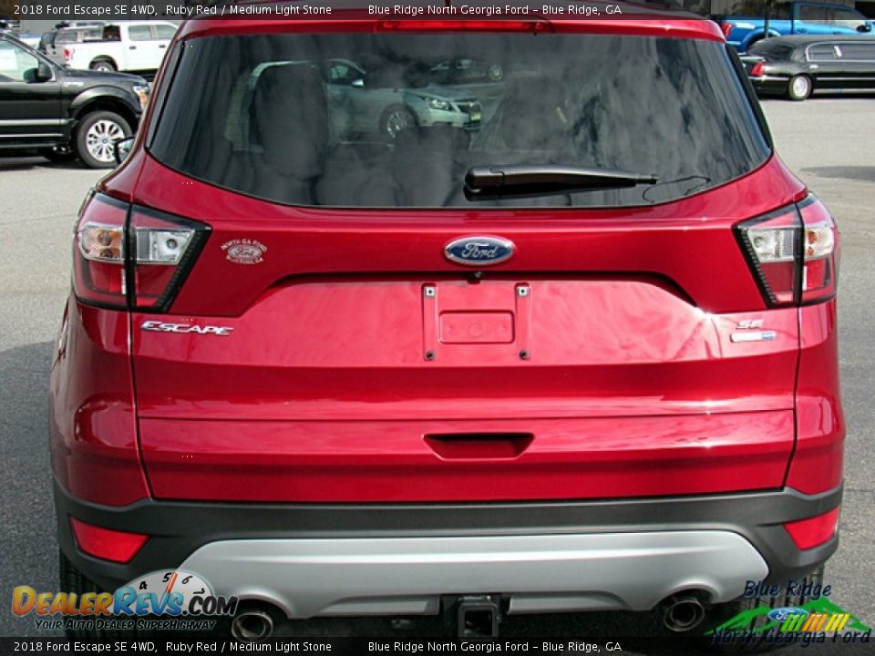 2018 Ford Escape SE 4WD Ruby Red / Medium Light Stone Photo #5