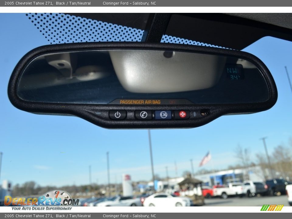 2005 Chevrolet Tahoe Z71 Black / Tan/Neutral Photo #18