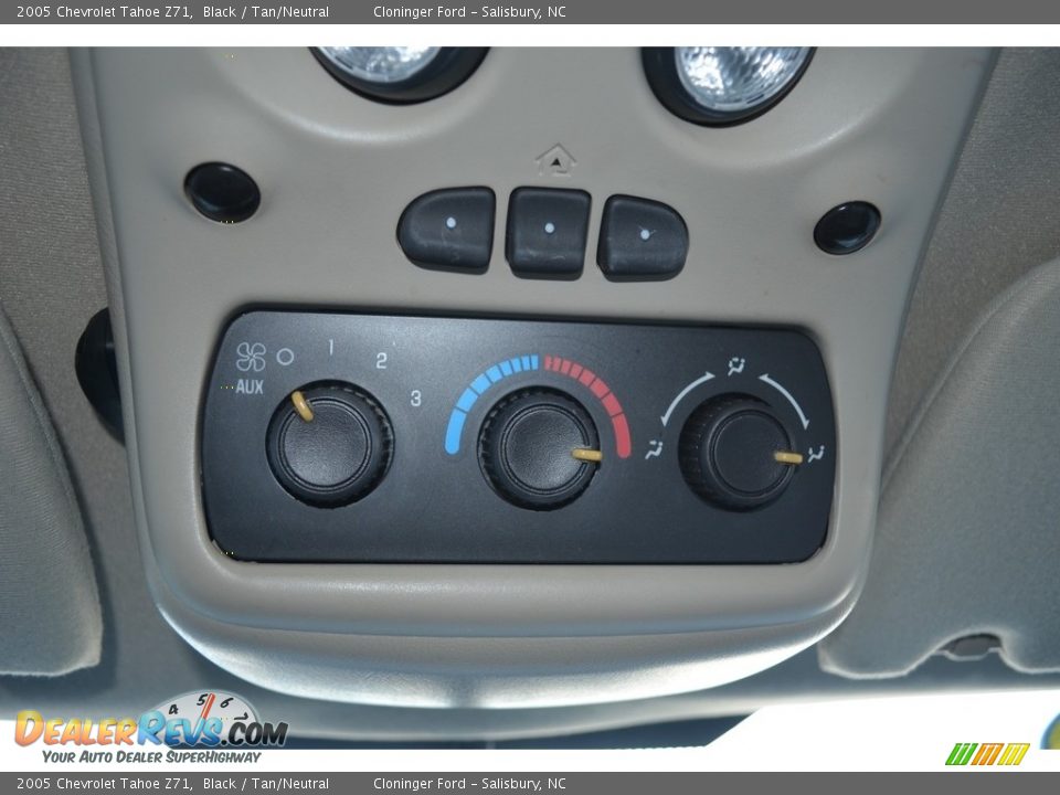 2005 Chevrolet Tahoe Z71 Black / Tan/Neutral Photo #19