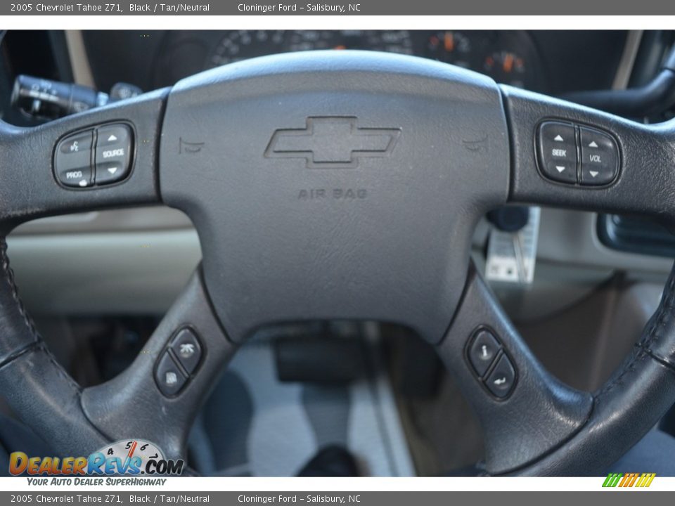 2005 Chevrolet Tahoe Z71 Black / Tan/Neutral Photo #20
